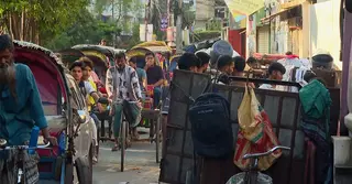৬০ ফিটের ময়লার ভাগাড় সরাতে সিদ্ধান্ত: খালের ওপর তৈরি হচ্ছে আধুনিক এসটিএস